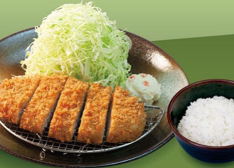 写真:「とんかつ松のや」のお食事一例