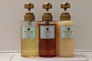 写真：シャンプー・コンディショナー・ボディソープ