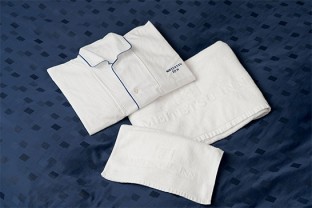 写真：ナイトガウン