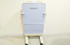 写真：ズボンプレッサー