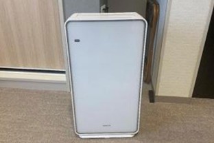 写真：加湿機能付き空気清浄機