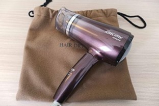 写真：ヘアドライヤー