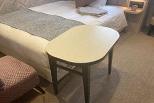 写真：テーブル