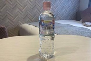 写真：ミネラルウォーター