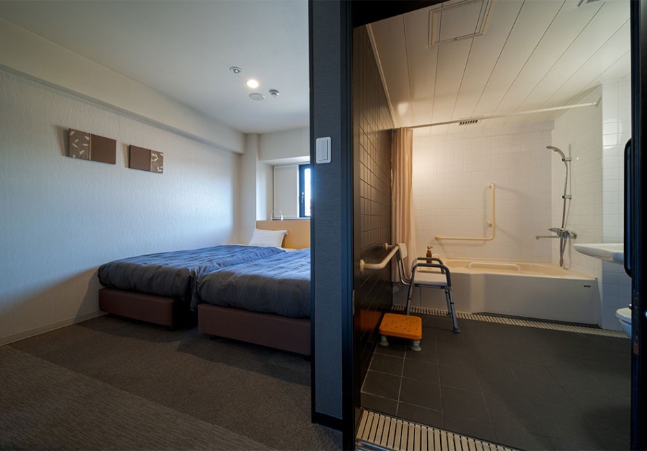 写真：ユニバーサルツイン