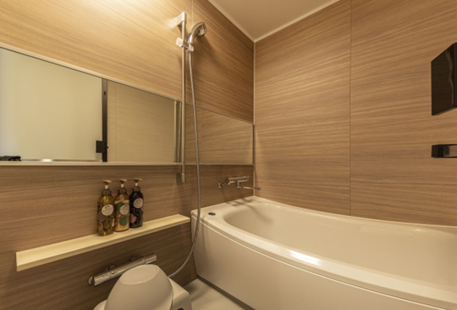 モデレートハリウッドツイン