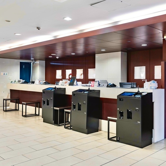 写真：フロント