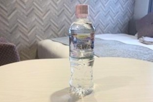 写真：ミネラルウォーター